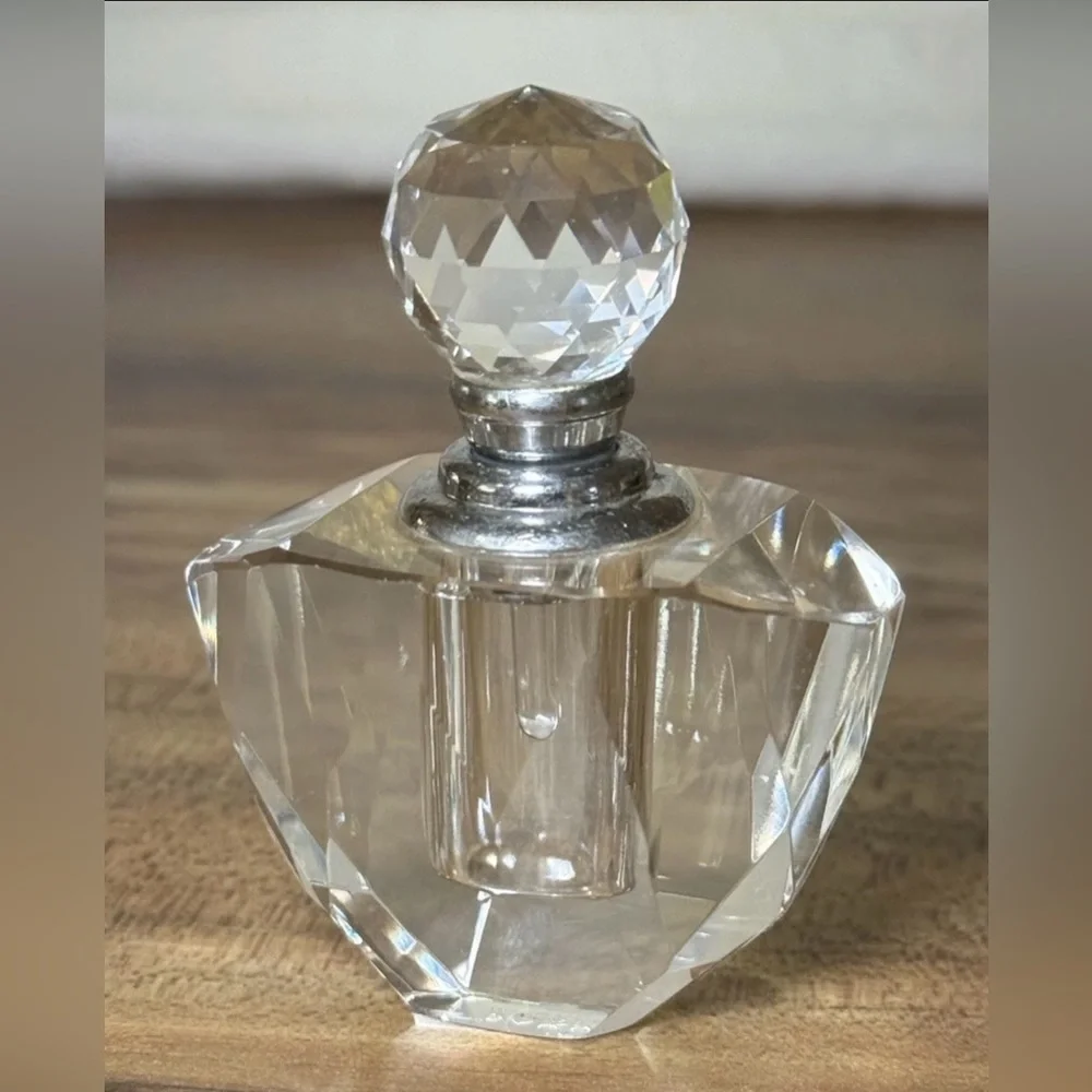 Saks Fifth Ave Crystal Cut Perfume Bottles Lot Of 3 Geometric Facets Signed Rare - Picture 8 of 12